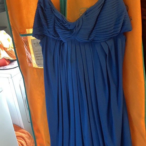 BCBG maxazria dress - Picture 2 of 3
